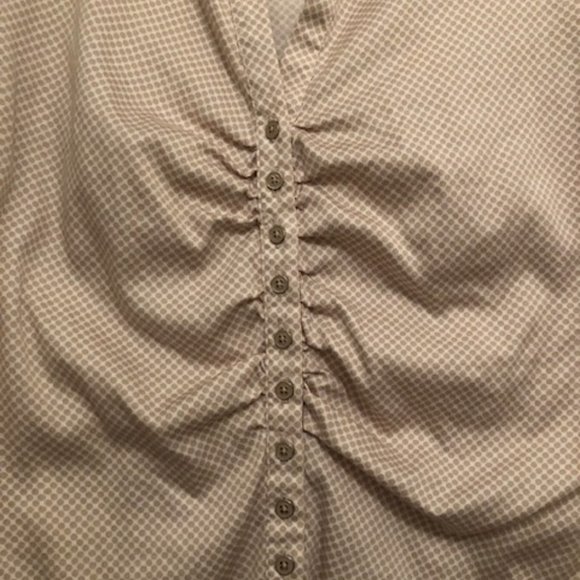 Blouse by New York and Company. Size Small. Tan and white. - Picture 3 of 10